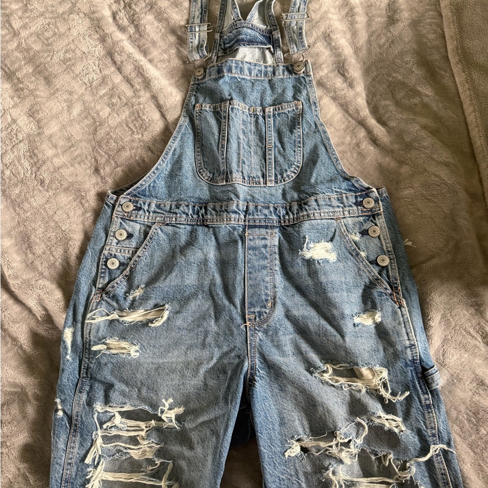 American Eagle Distressed Denim Short Overalls
